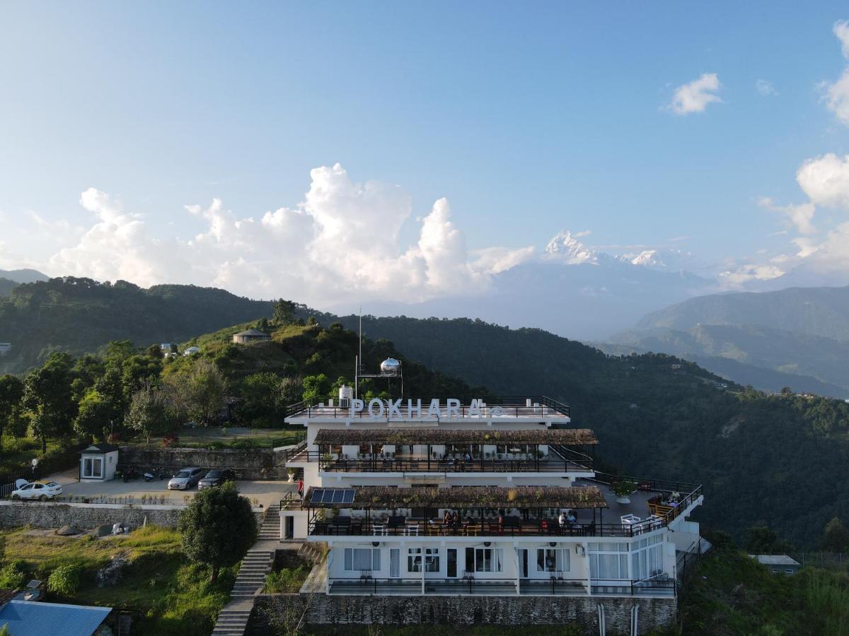 Hotel Pokharaeye エクステリア 写真